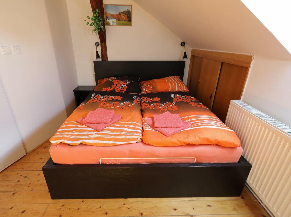 Apartman Skalka Mnichovo Hradiště المظهر الخارجي الصورة