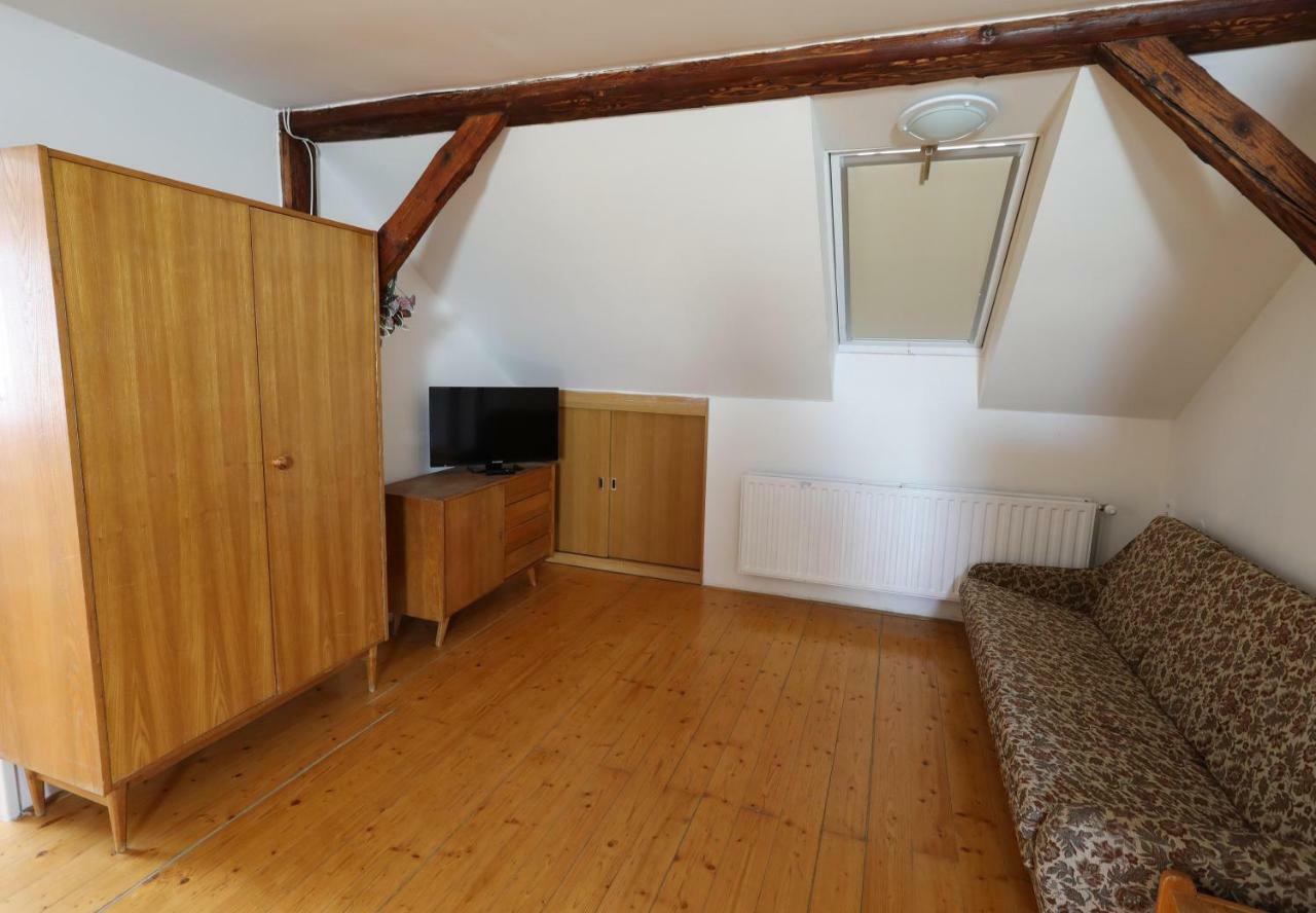 Apartman Skalka Mnichovo Hradiště المظهر الخارجي الصورة